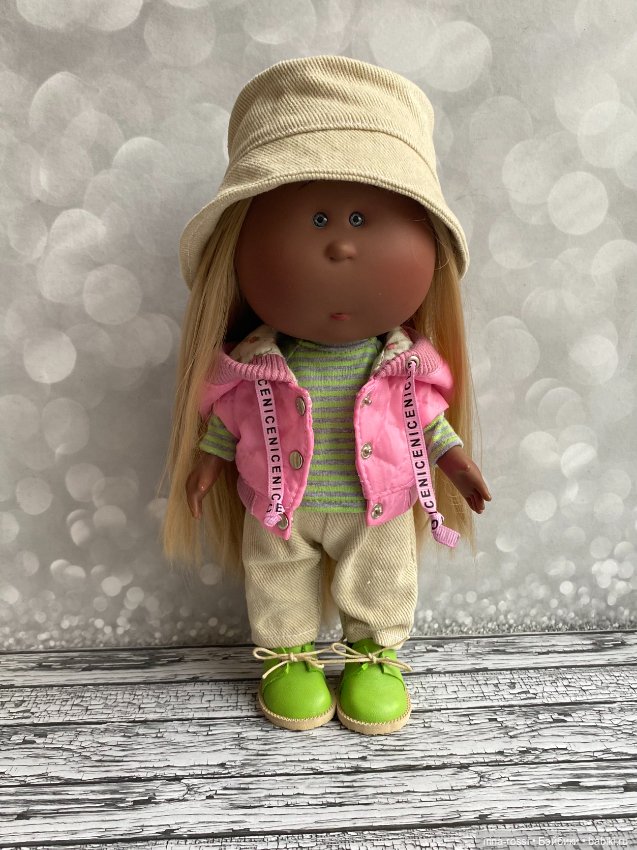 Яркие булочки — Куклы Nines d'Onil (Нинес): Миа (Mia) (фото 4)