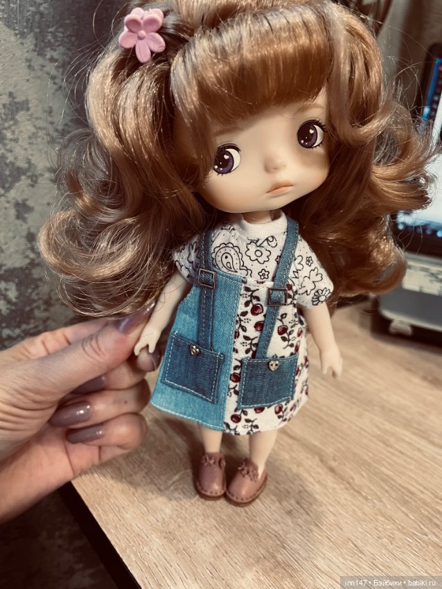 Парад сарафанов на монст и похожих девочек