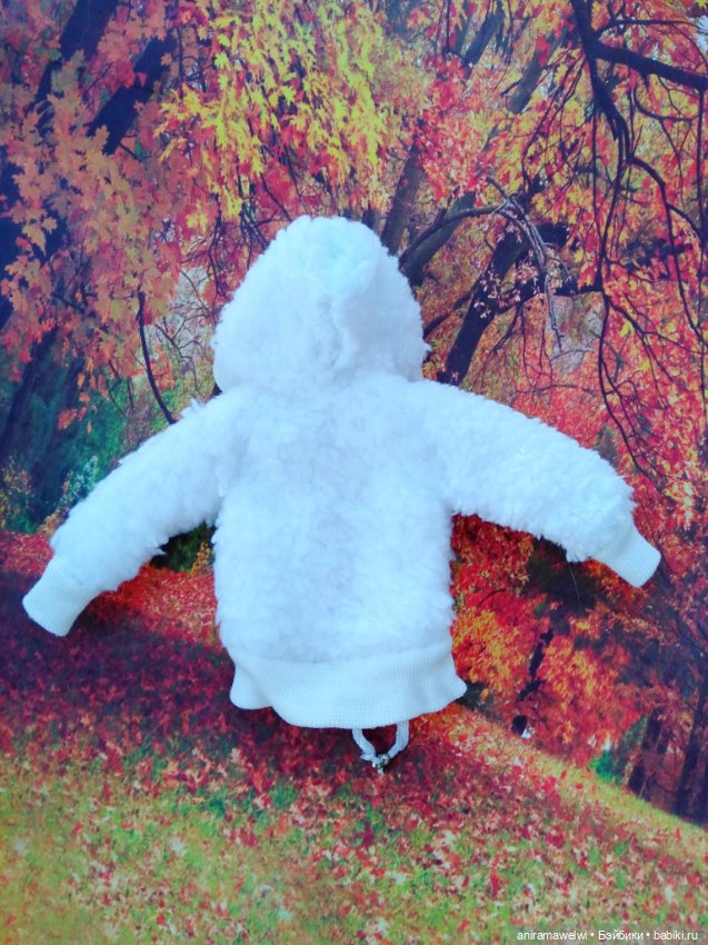 Белая и пушистая — Одежда и обувь для кукол своими руками: фото