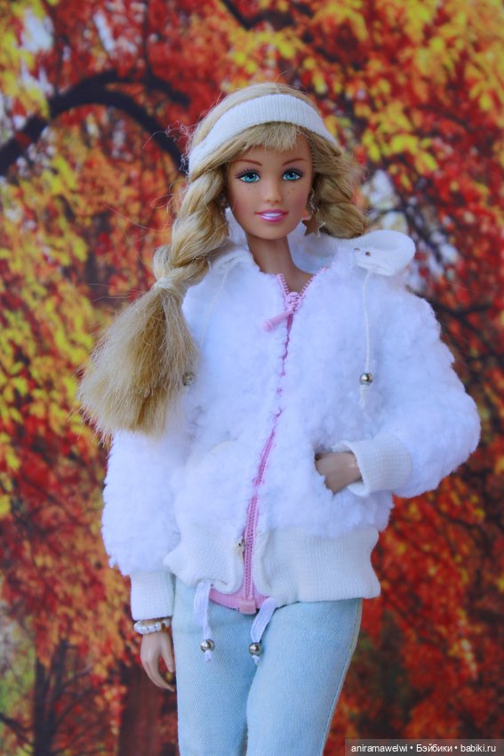 Белая и пушистая — Одежда и обувь для кукол своими руками: фото (фото 8)