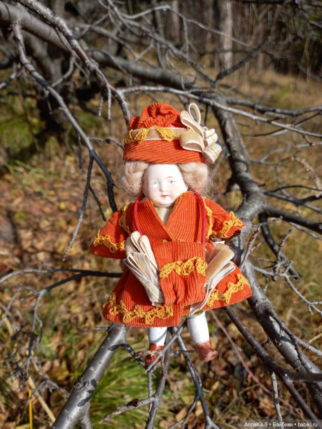 Листопад — Антикварные куклы Mignonette (Миньонетта): карманные (фото 5)