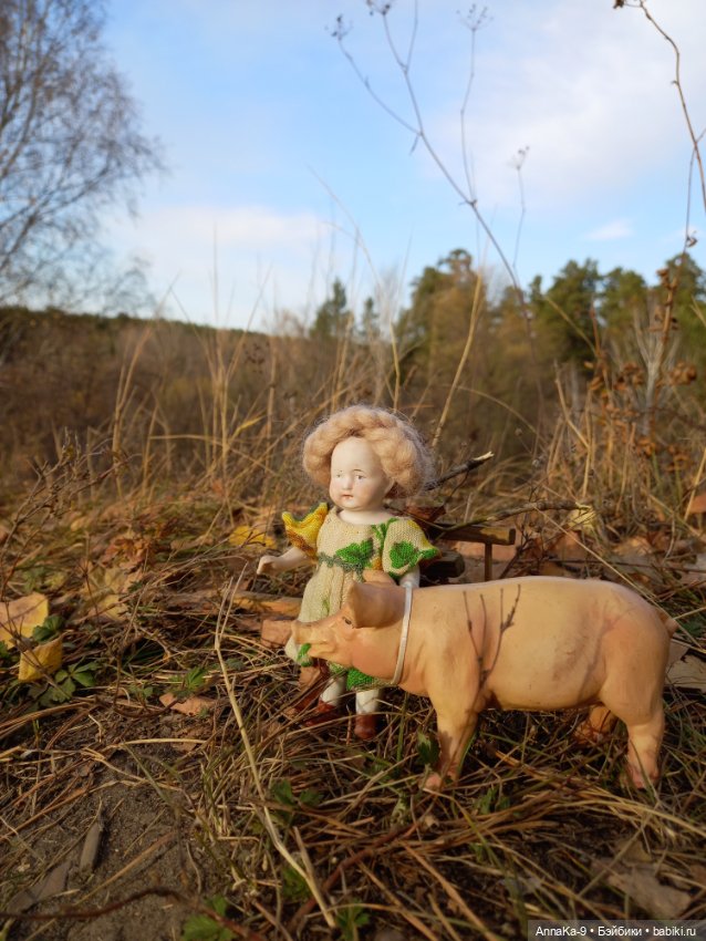 Листопад — Антикварные куклы Mignonette (Миньонетта): карманные