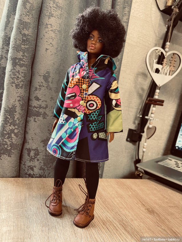 Осенние плащики, как всегда пришли не с одним