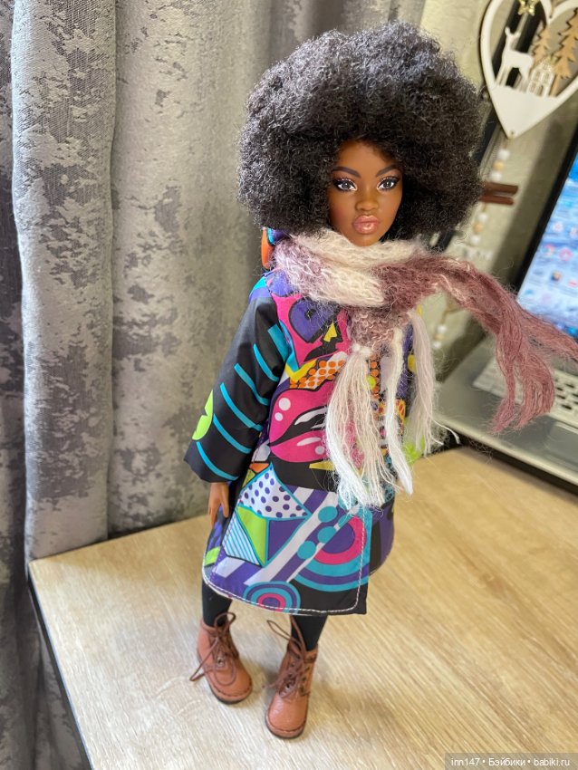 Осенние плащики, как всегда пришли не с одним