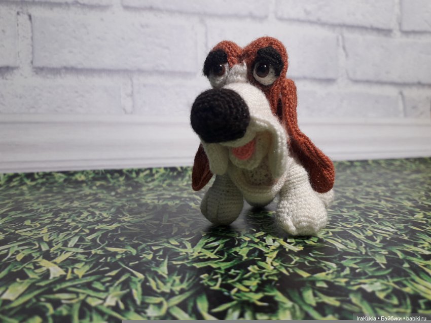 Бассет — Вязаные игрушки и амигуруми: крючком