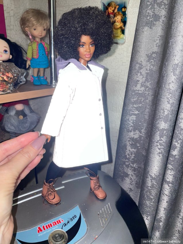 Осенние плащики, как всегда пришли не с одним