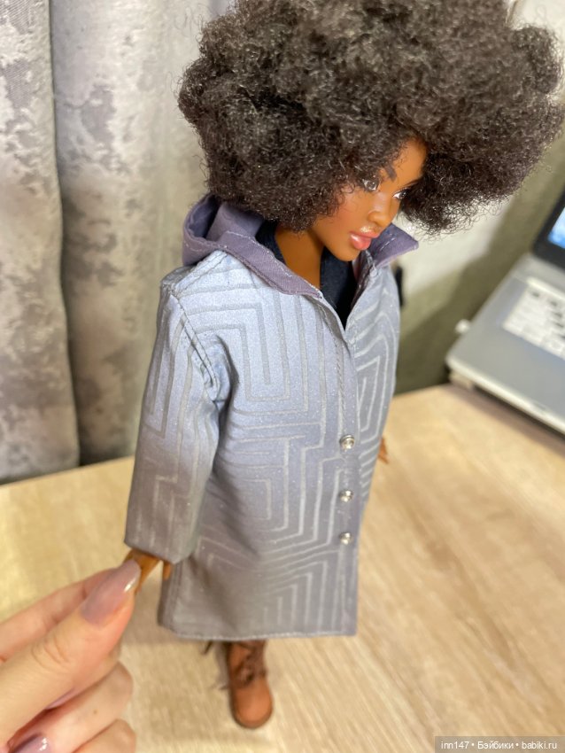 Осенние плащики, как всегда пришли не с одним