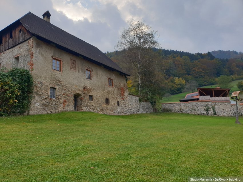 Осеннии краски и куколки Руби Ред