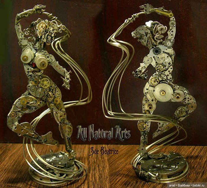 Эффектные крошечные скульптуры из переработанных часов от Сью Беатрис (Sue Beatrice)