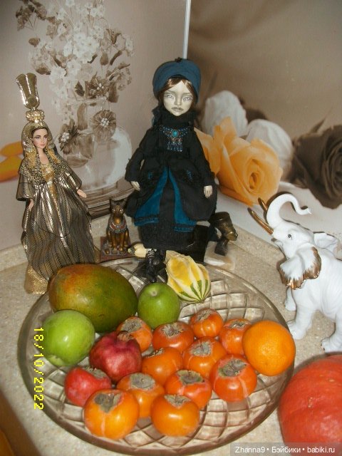 Нефертити, Клеопатра и Умрат (фото 3)