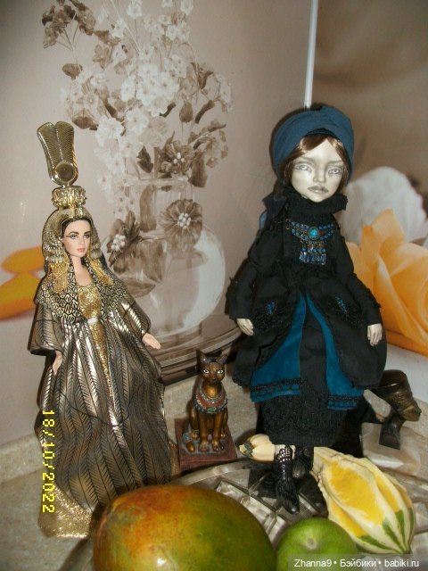 Нефертити, Клеопатра и Умрат (фото 2)