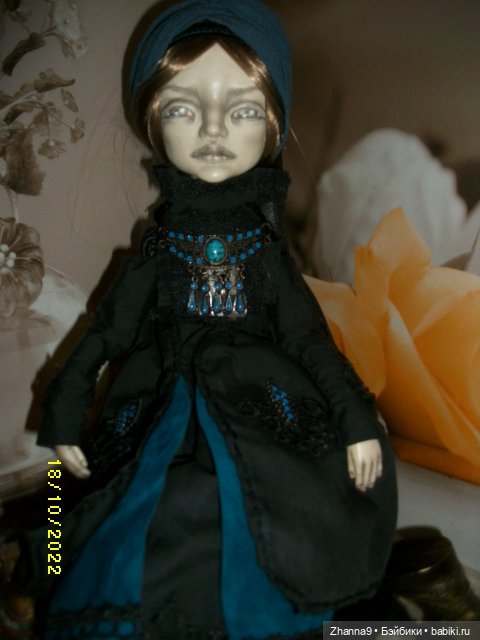 Нефертити, Клеопатра и Умрат (фото 8)