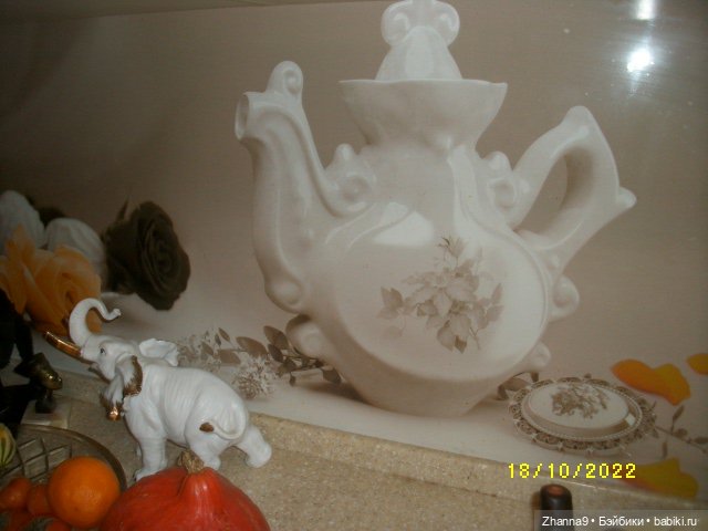 Нефертити, Клеопатра и Умрат