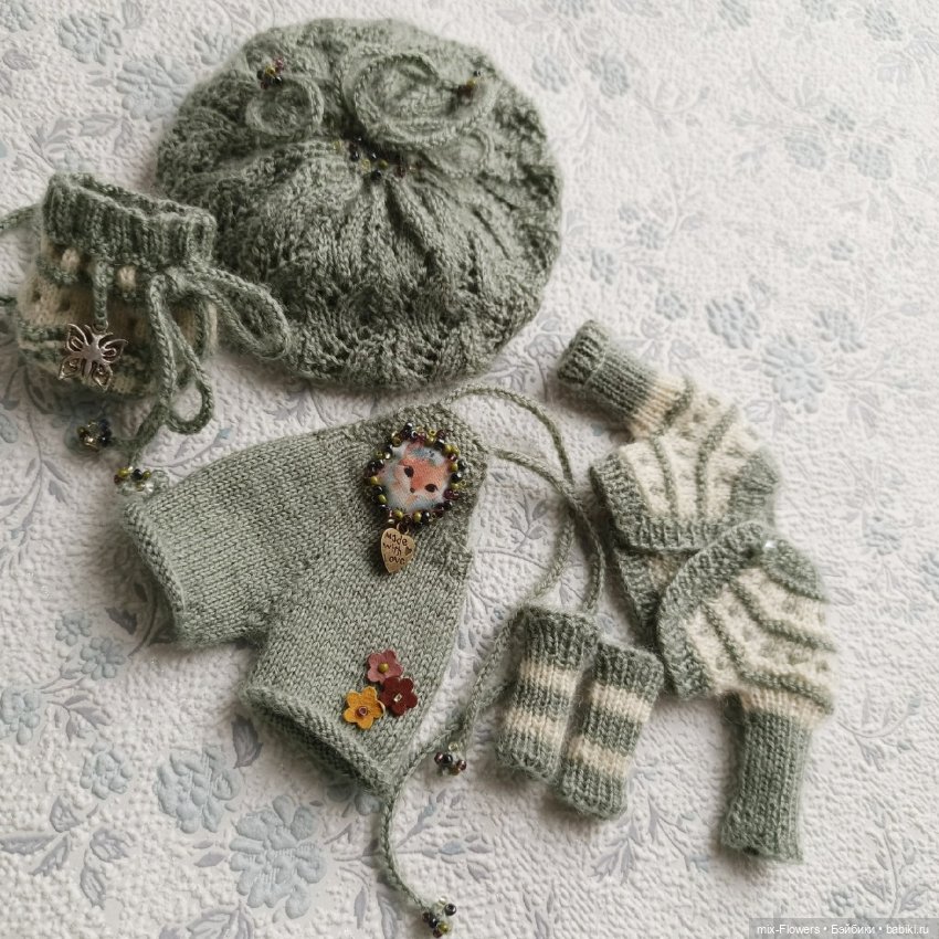 Осень... время вязать — Одежда и обувь для кукол своими руками: фото (фото 2)