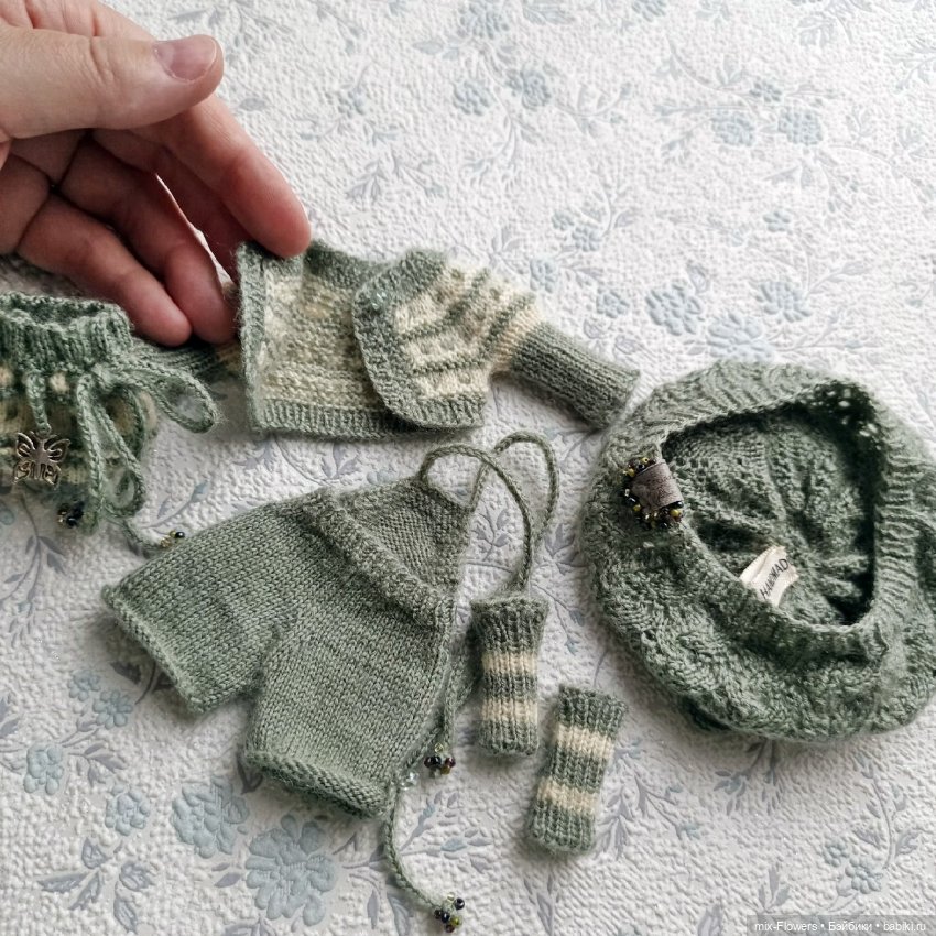 Осень... время вязать — Одежда и обувь для кукол своими руками: фото