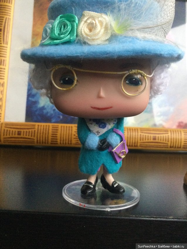 Королева Елизавета II у меня дома