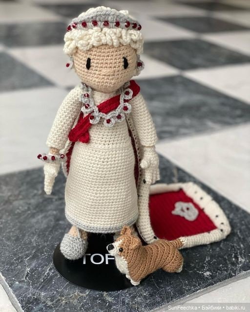 Королева Елизавета II у меня дома (фото 8)