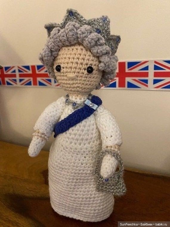 Королева Елизавета II у меня дома (фото 10)