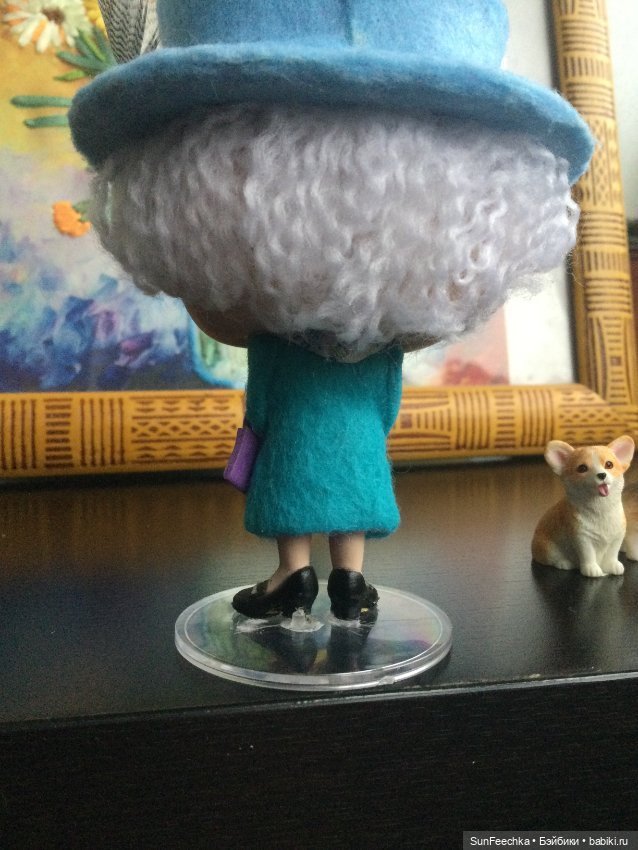 Королева Елизавета II у меня дома