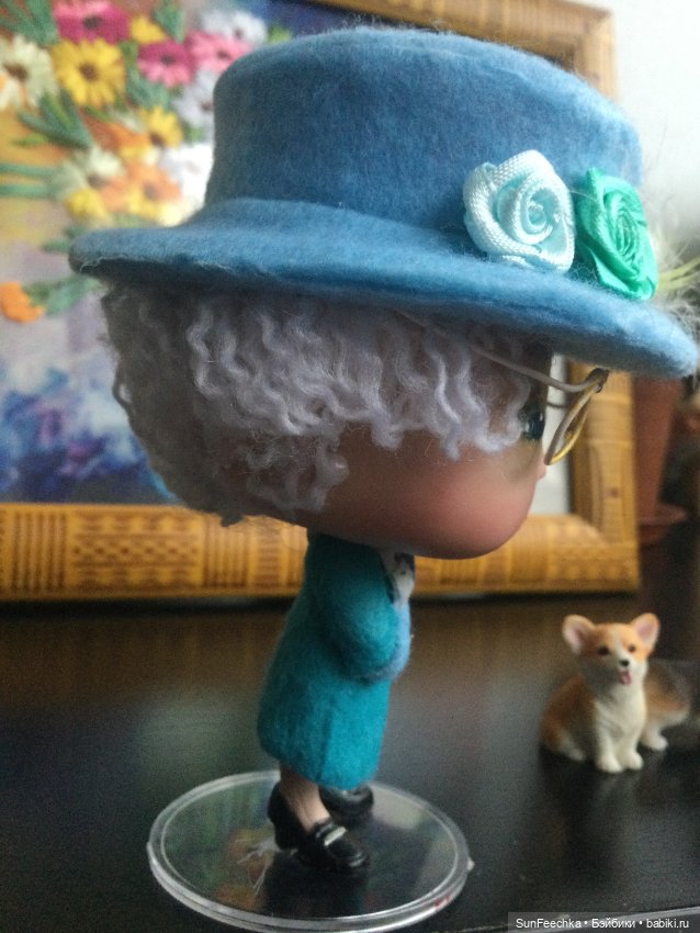 Королева Елизавета II у меня дома