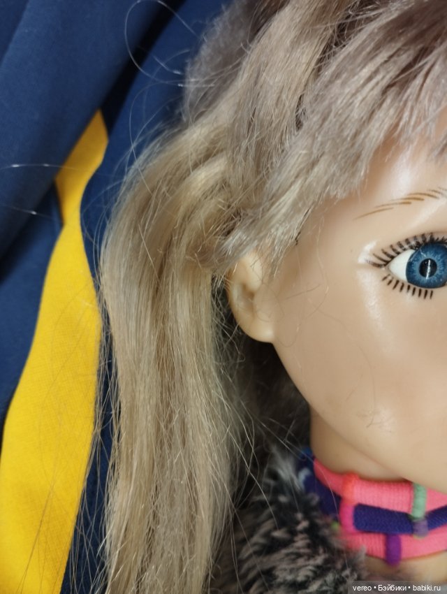 Как вживить камень в мочку уха? Вопрос