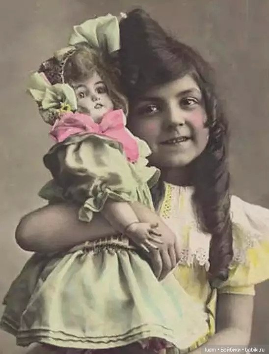 Куклы!!!! Какую роль играют в нашей жизни