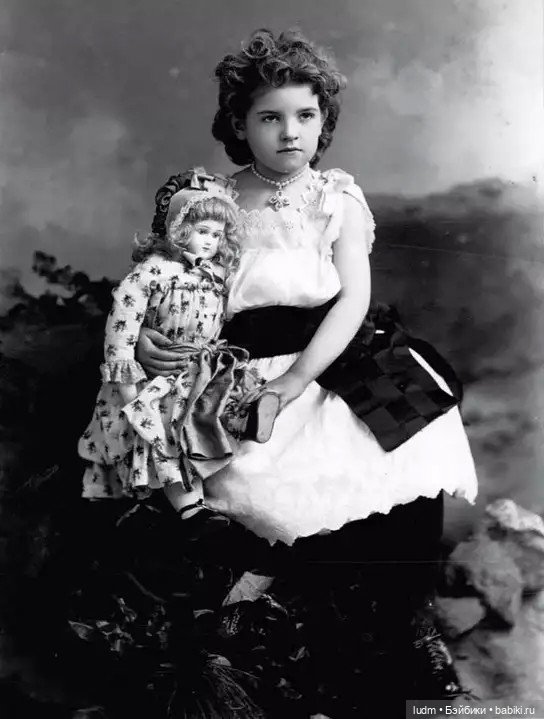 Куклы!!!! Какую роль играют в нашей жизни