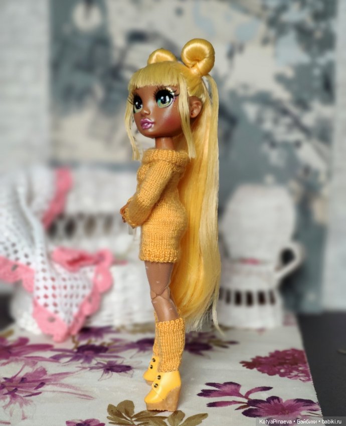Вязаный аутфит для Сани — Куклы Rainbow High (Рейнбоу Хай (фото 2)