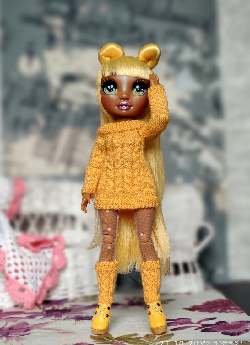 Вязаный аутфит для Сани — Куклы Rainbow High (Рейнбоу Хай