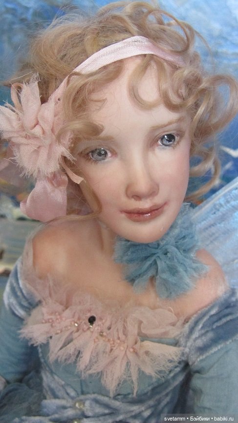 Ускользающая красота. Мотылек в голубом. Тишинка 2022