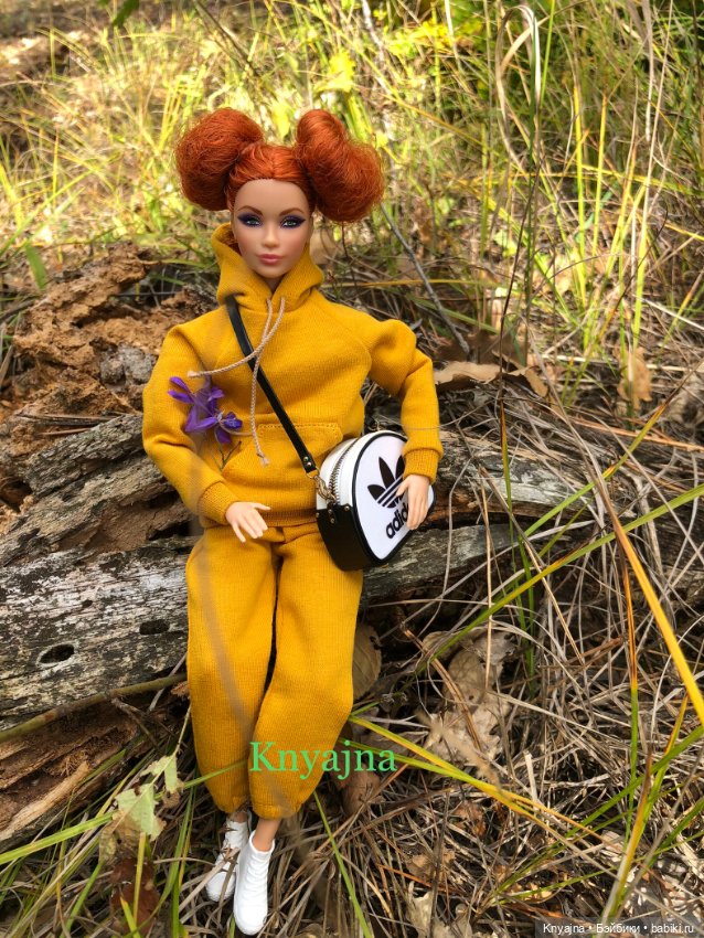 Рыжая Лисичка Looks в лесу (фото 6)