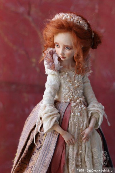 Невероятно эмоциональные созданья Елены Оплаканской