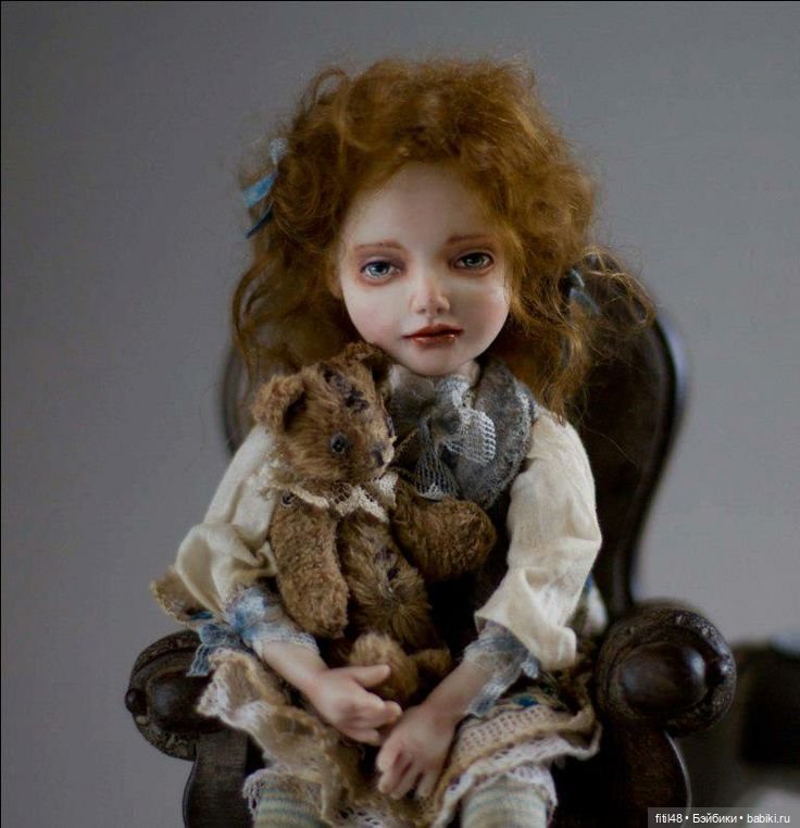 Невероятно эмоциональные созданья Елены Оплаканской