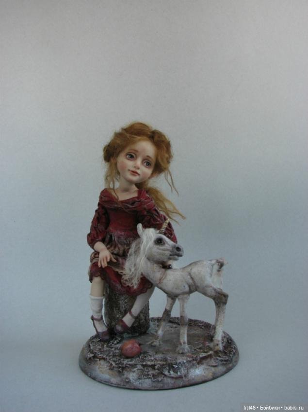 Невероятно эмоциональные созданья Елены Оплаканской