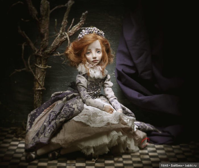 Невероятно эмоциональные созданья Елены Оплаканской