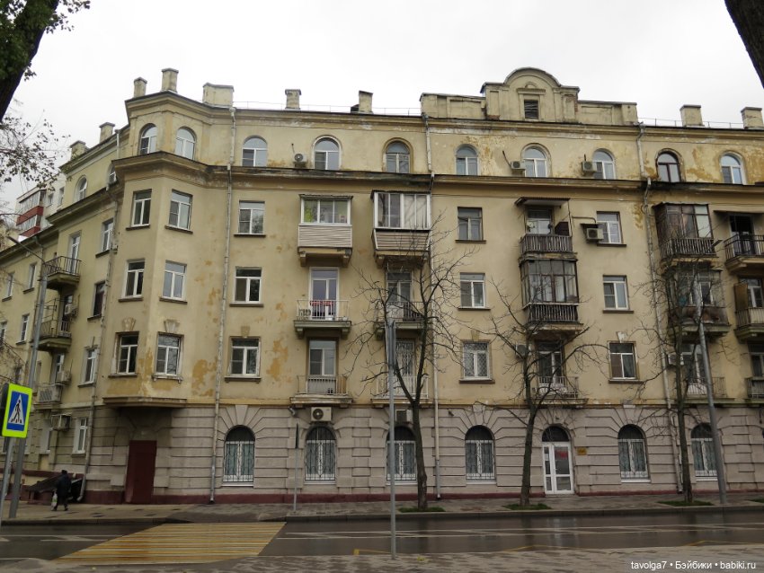 Флёр World of Love и 1й Войковский проезд в Москве