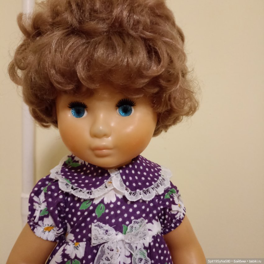 Помогите узнать кто производитель куклы СССР