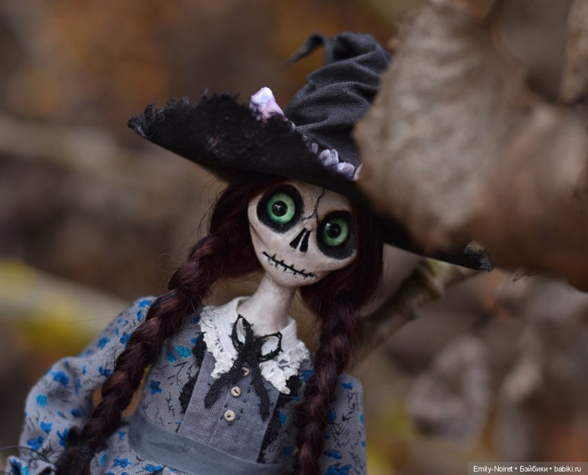 Венсдей готова пугать — Домашние фото авторских кукол: личные коллекции (фото 2)