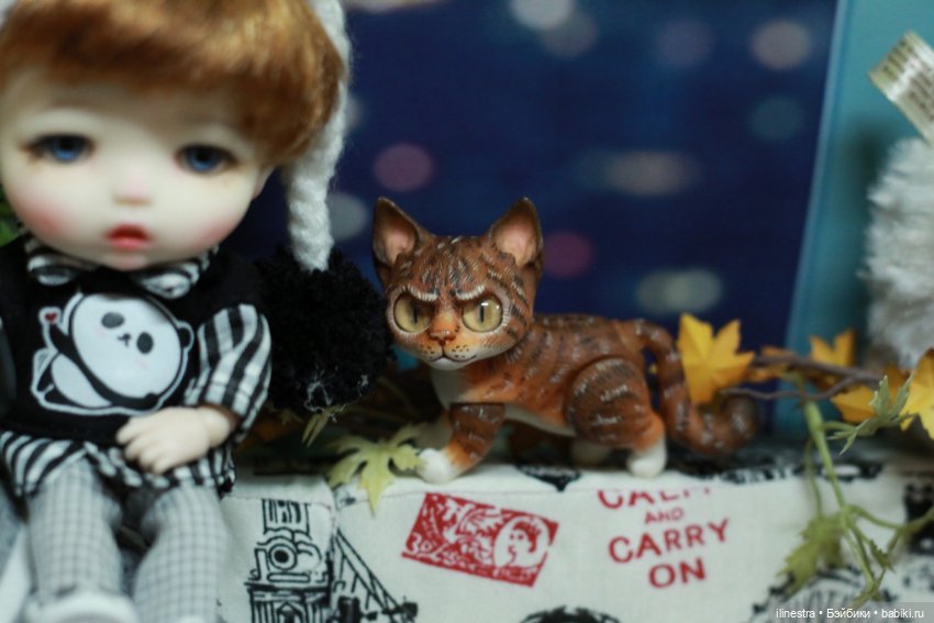 Малышня празднует Хэллоуин