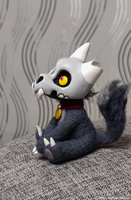 Король — Валяные игрушки из шерсти: сухое валяние (фото 8)