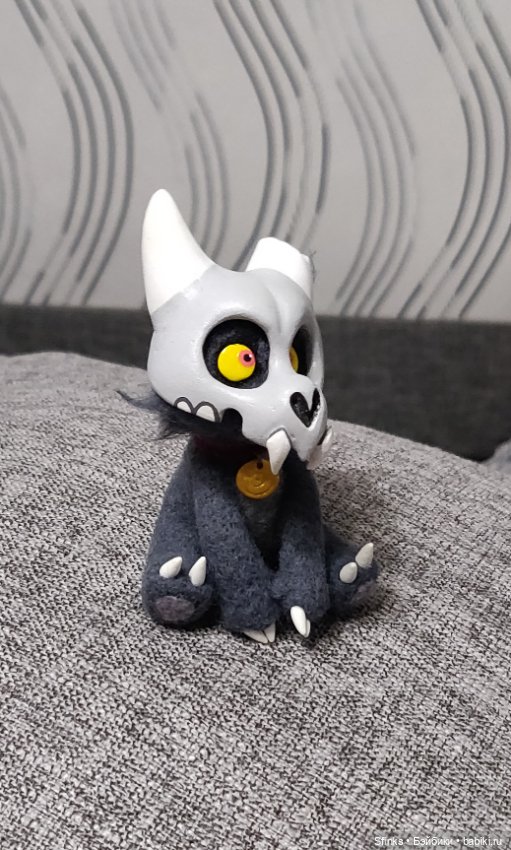 Король — Валяные игрушки из шерсти: сухое валяние (фото 10)