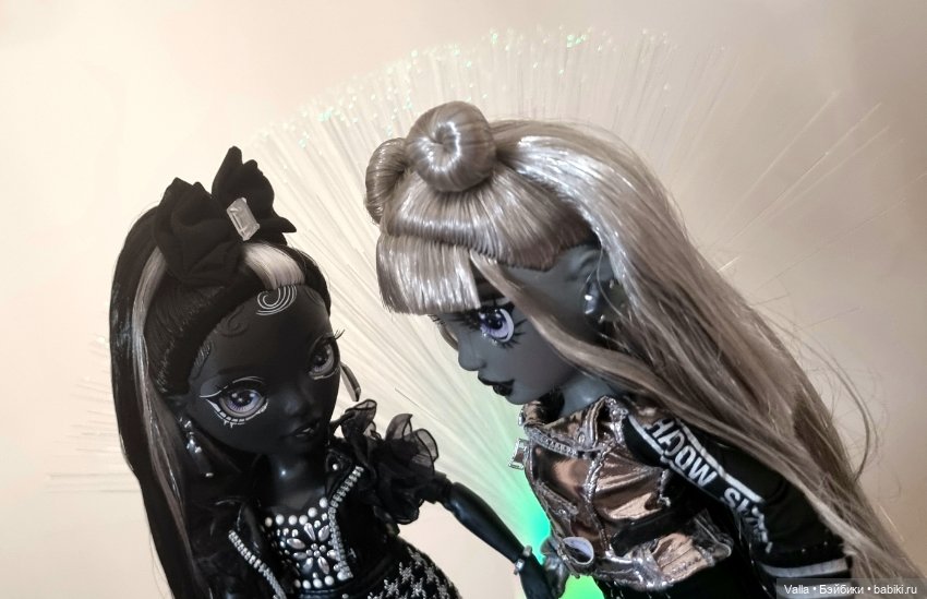 SH - теневая сторона — Куклы Rainbow High (Рейнбоу Хай (фото 6)