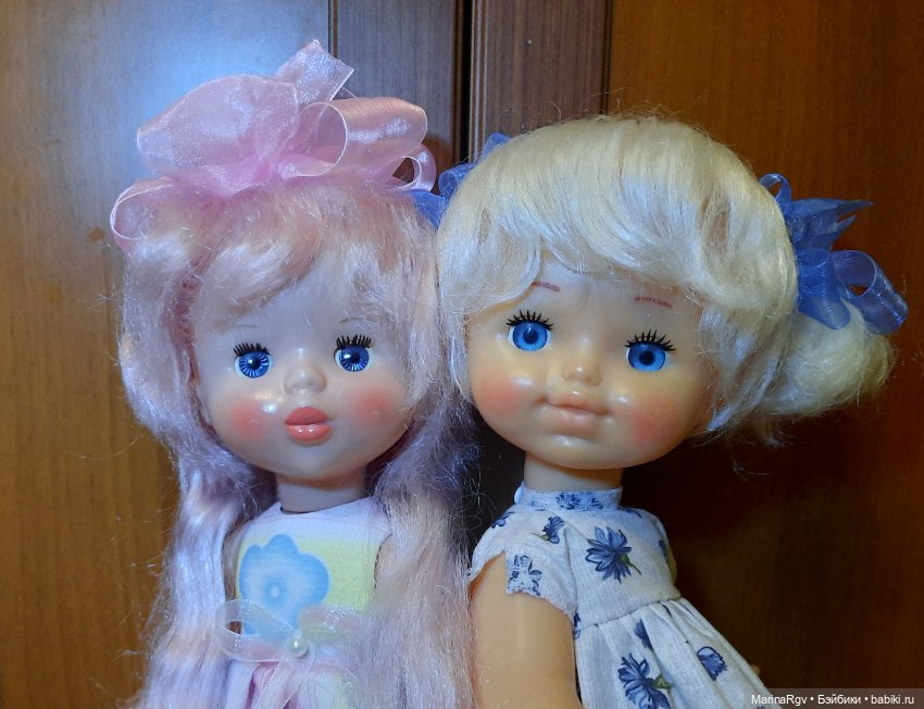 Риточка Загорск с зефирно-розовыми волосами