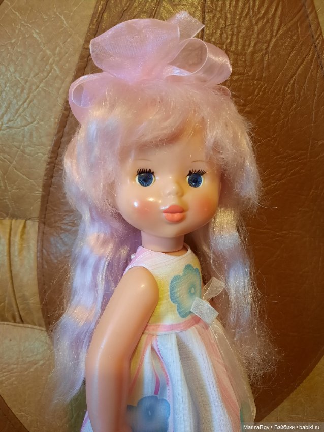 Риточка Загорск с зефирно-розовыми волосами (фото 5)