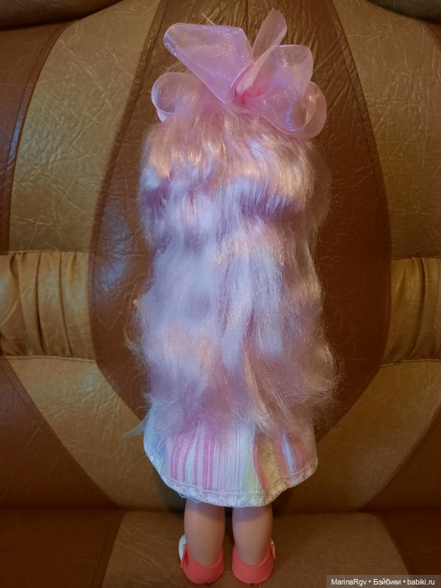 Риточка Загорск с зефирно-розовыми волосами (фото 6)