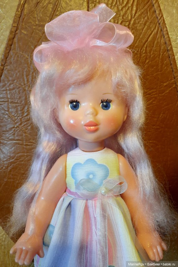 Риточка Загорск с зефирно-розовыми волосами (фото 3)