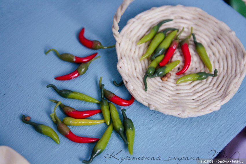 Кто-то закатывает джинсы... а мы уже закатываем банки