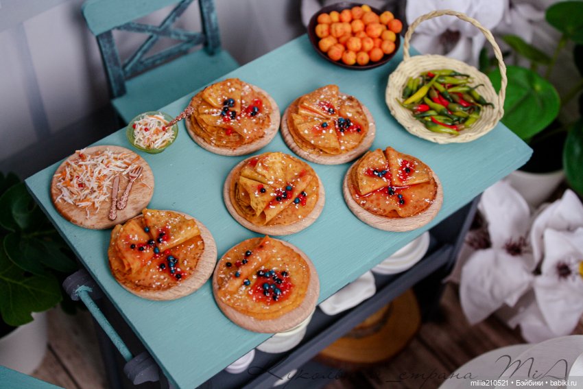 Кто-то закатывает джинсы... а мы уже закатываем банки