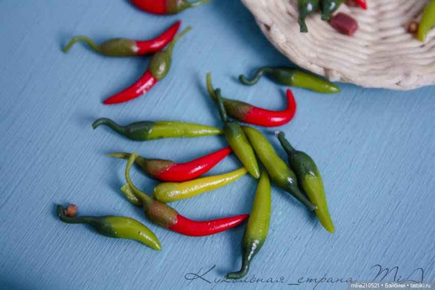 Кто-то закатывает джинсы... а мы уже закатываем банки