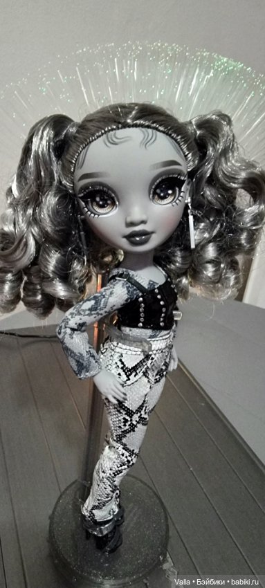 Поиграй со мной! Переодевашки с Николь (фото 5)